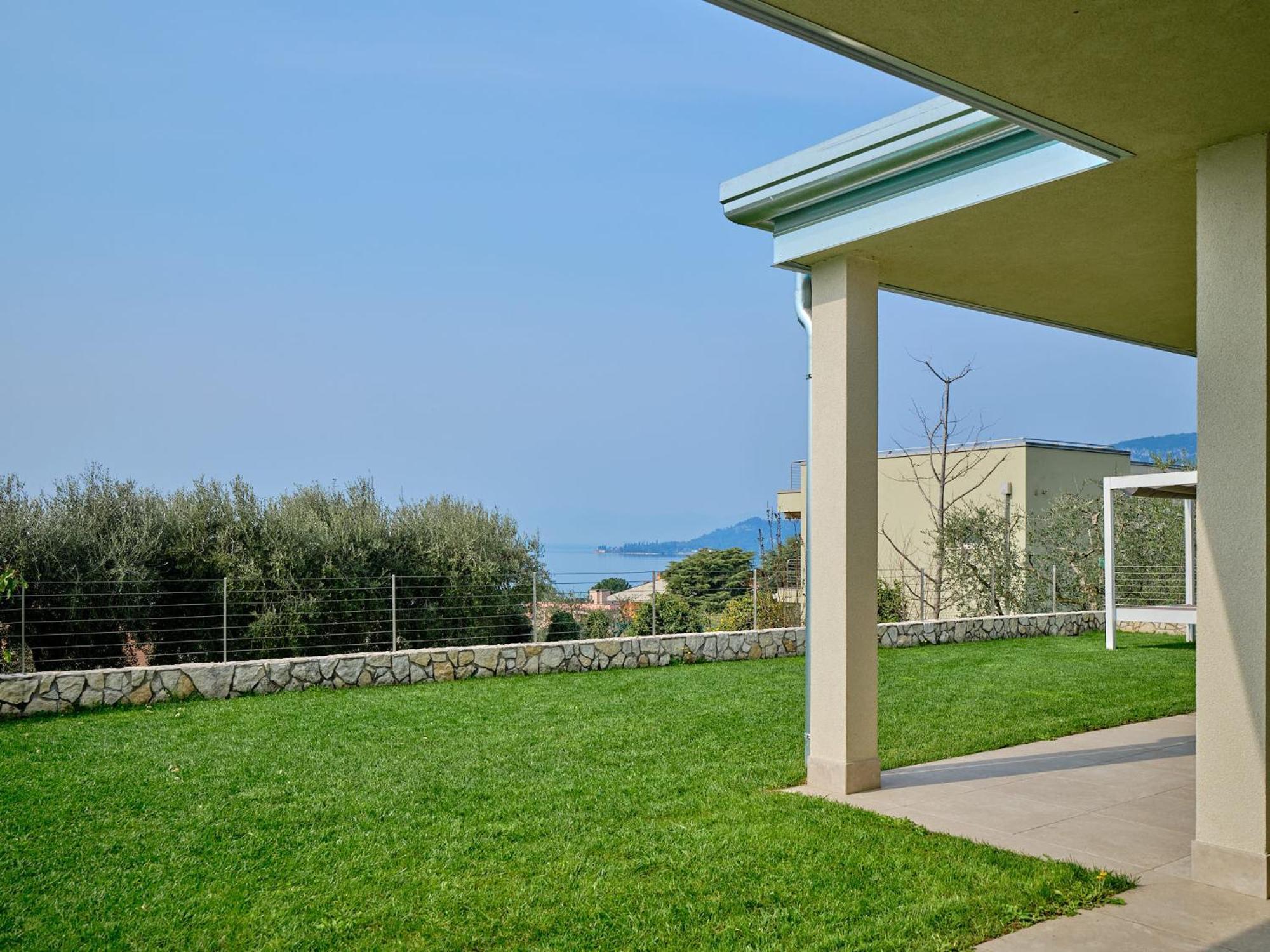 Villa Sunny Lake Suites Bardolino Dış mekan fotoğraf