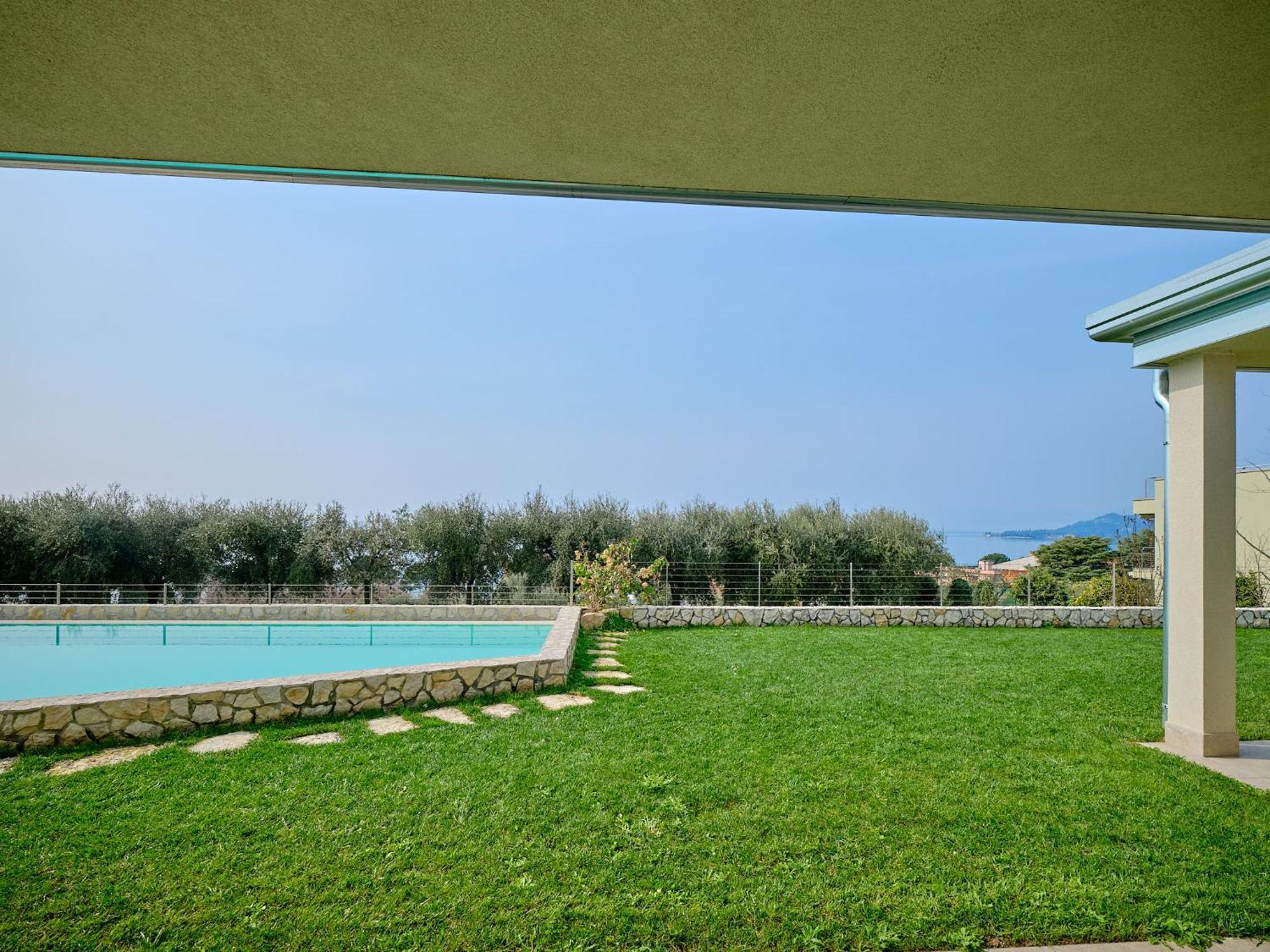 Villa Sunny Lake Suites Bardolino Dış mekan fotoğraf